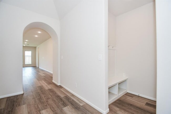Building Photo - 10803 Spiny Caterpillar Ct