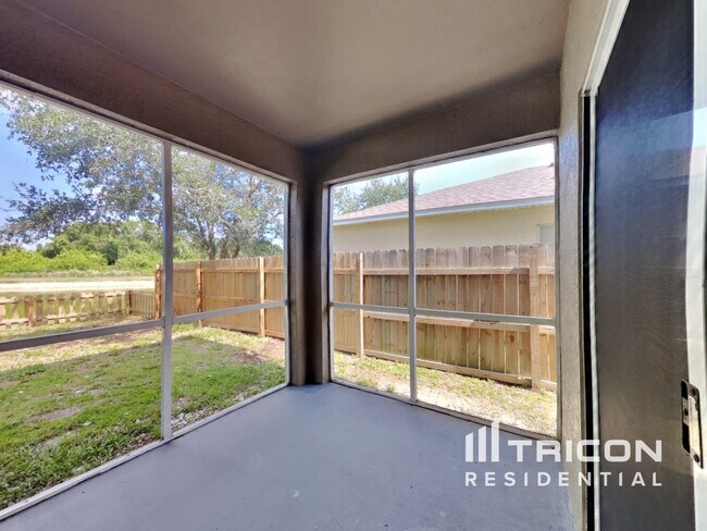 Building Photo - 11101 Robin Lake Ct