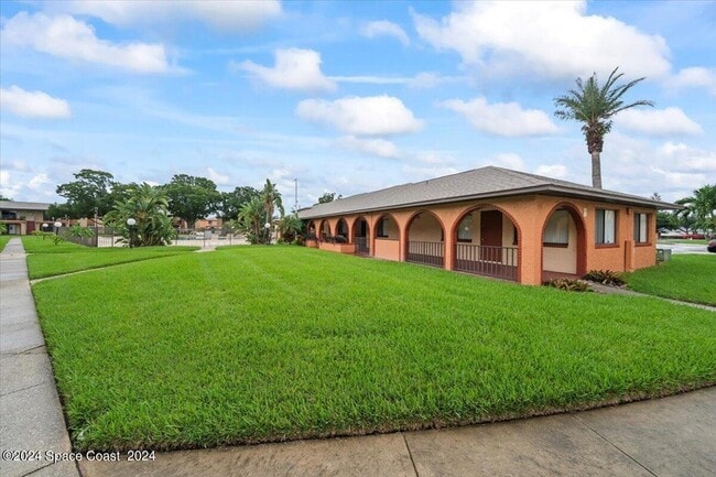 Building Photo - 222 San Juan Cir