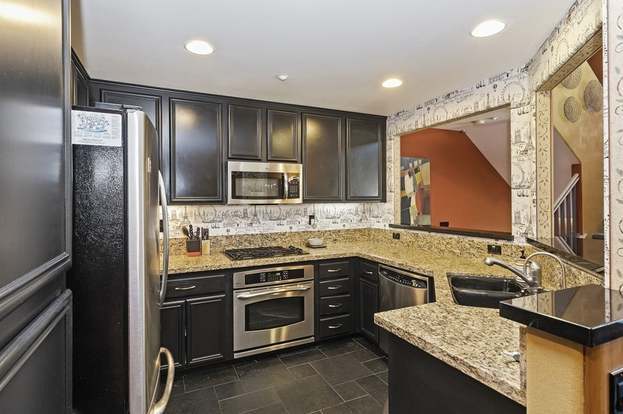 Building Photo - 28989 Frankfort Ln