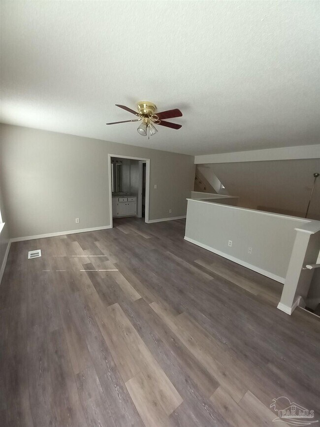 Building Photo - 7009 Weatherwood Dr