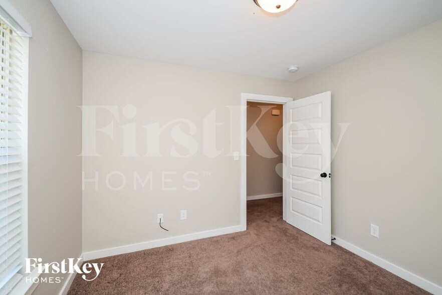 Building Photo - 583 Kincaid Cove Ln