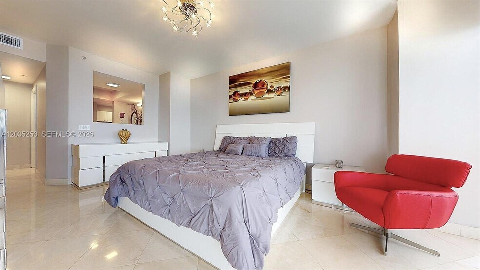 Building Photo - 4779 Collins Ave
