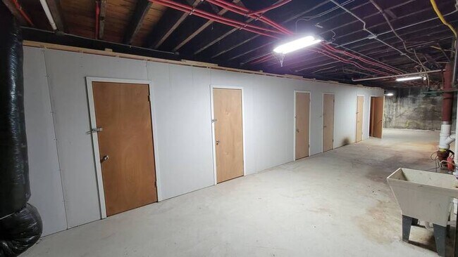 Building Photo - 1229 Commonwealth Ave