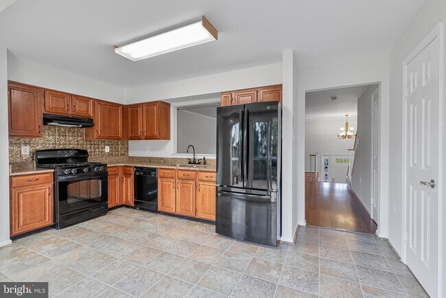 Building Photo - 7353 St Thomas Loop