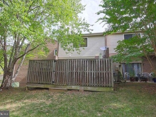 Building Photo - 36 Gentry Ct