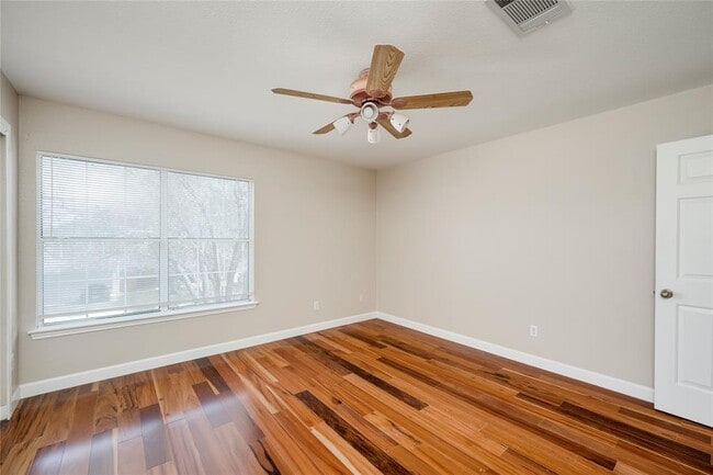 Building Photo - 11412 Kingsgate Dr