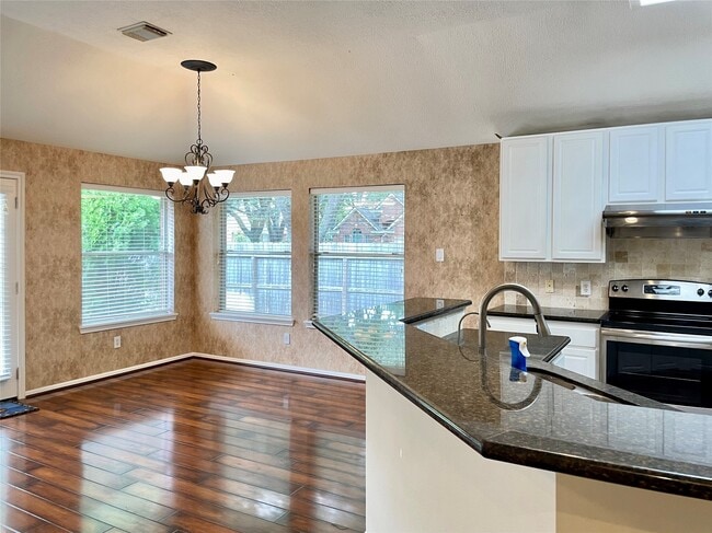 Building Photo - 1602 Lawick Cir