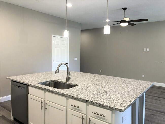 Building Photo - 957 Deming Dr