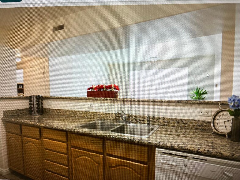 Building Photo - 442 W 1430 S