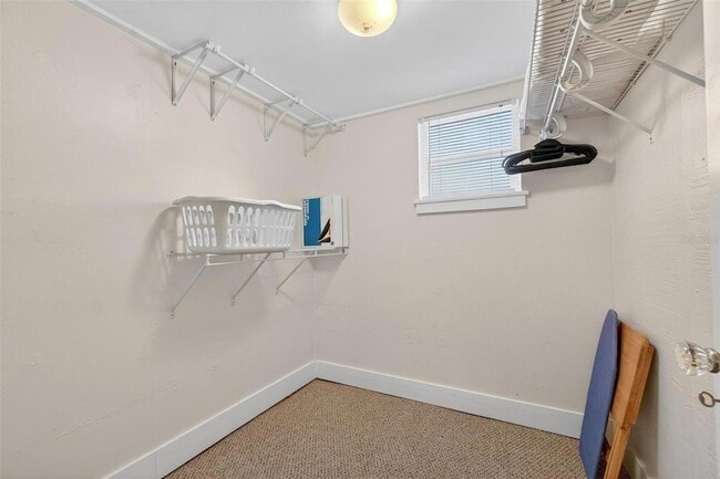 Building Photo - 509 29th Ave S