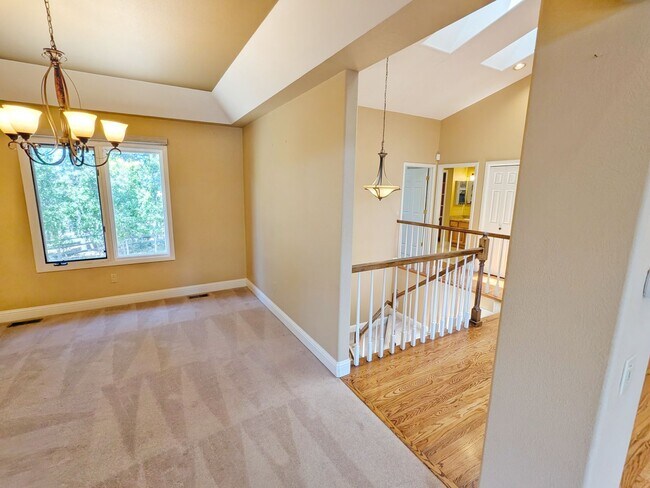 Building Photo - Beautiful Home In Monument