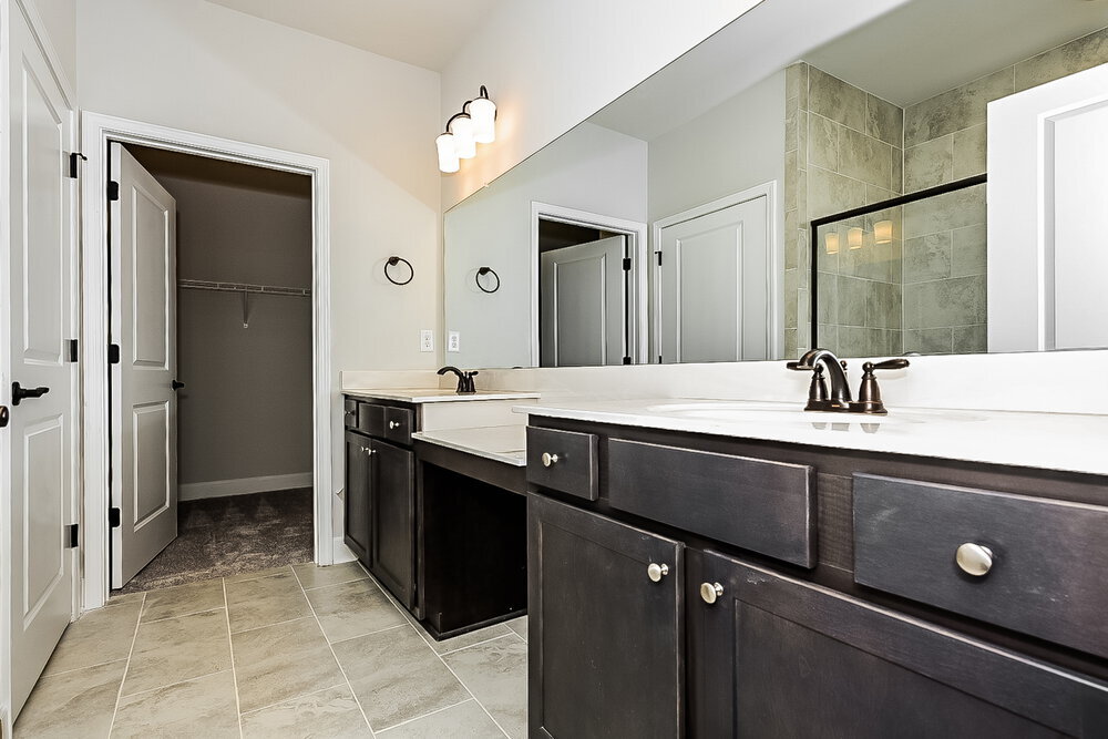 Building Photo - 217 Nuttall Dr