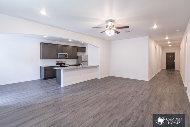 Building Photo - 4516 Turnbull Dr