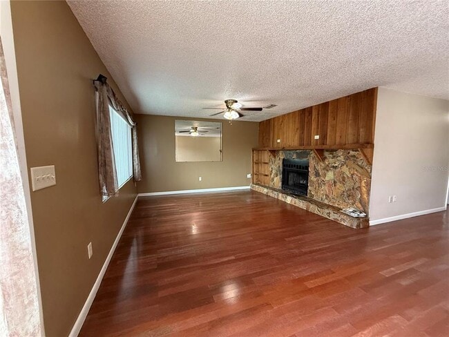 Building Photo - 7523 Blossom Ave