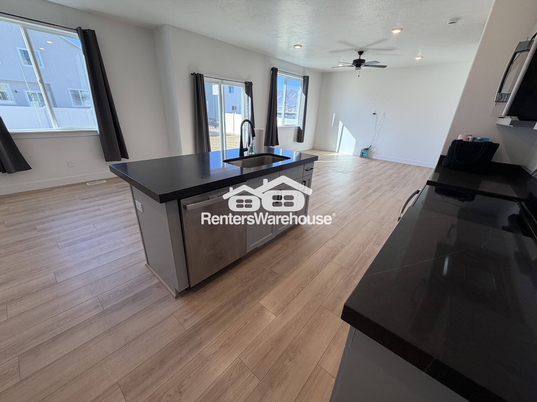 Building Photo - 3767 N Hannah St