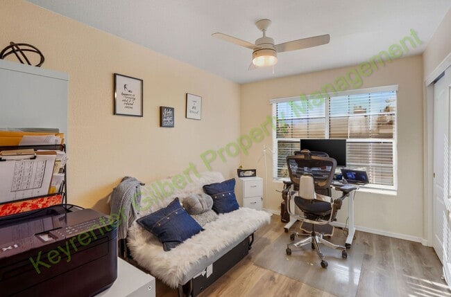 Building Photo - Resort-Style Living with Private Pool in Prime Chandler Location