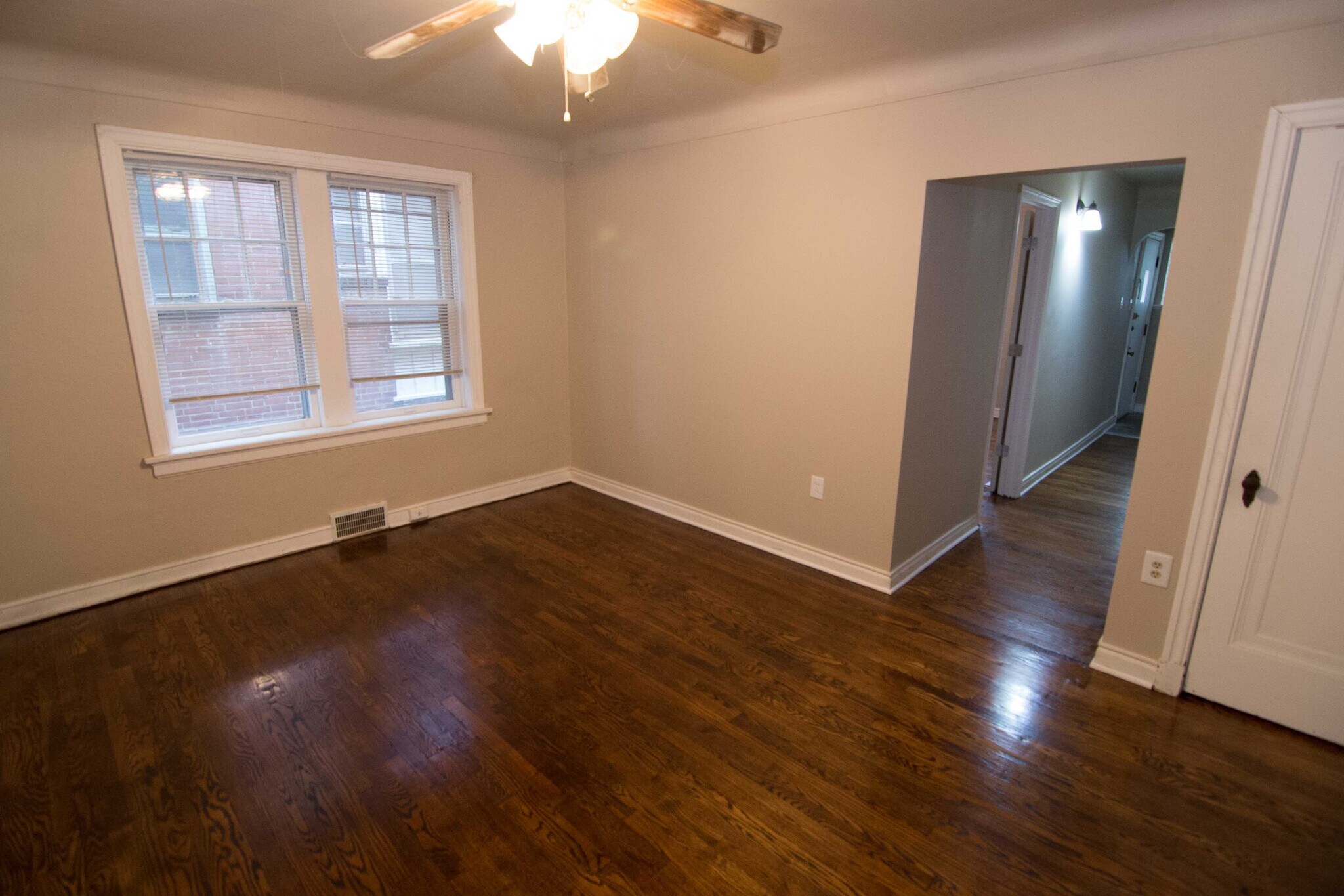 Building Photo - 4016 Potomac