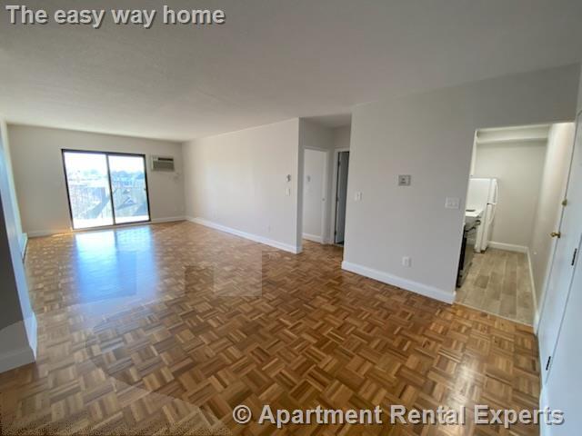 Primary Photo - 2353 Massachusetts Ave