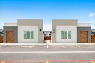 Building Photo - 3512 Jessica Ln