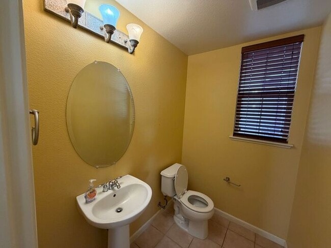 Building Photo - 7066 Sacred Cir