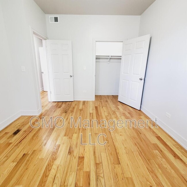 Building Photo - 4048 W Lexington St