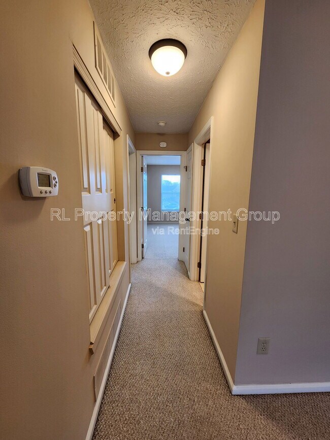 Building Photo - 3437 Fishinger Mill Dr