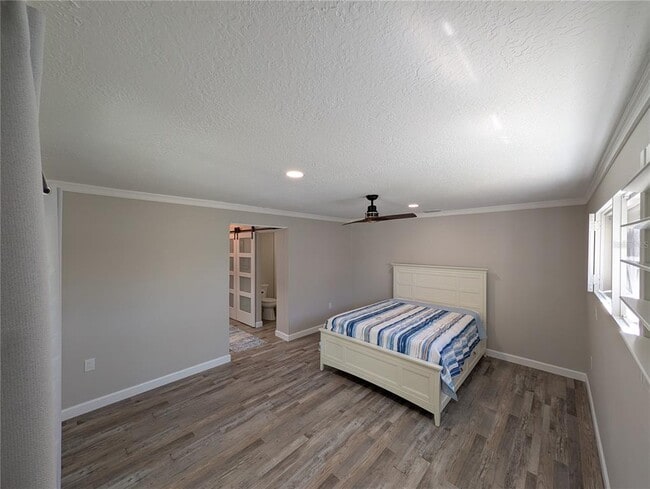 Building Photo - 4368 Marine Pkwy