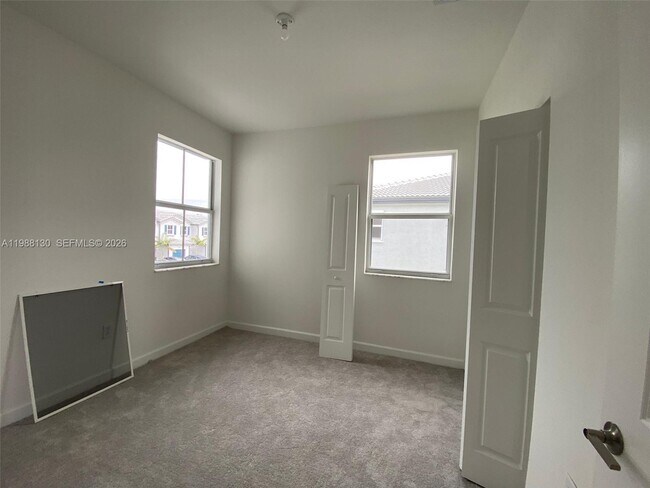 Building Photo - 16260 SW 291st St