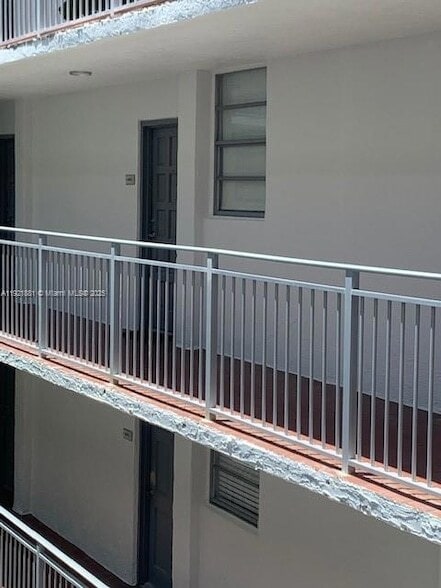 Building Photo - 680 NE 64th St