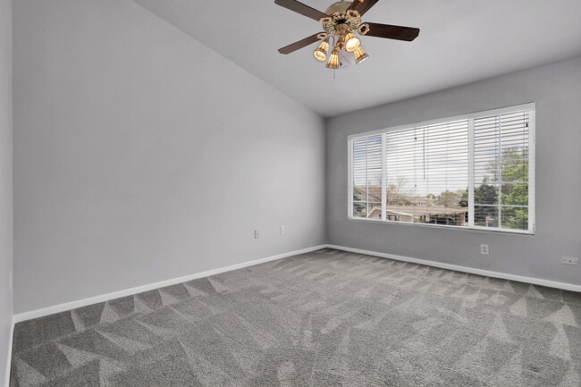 Building Photo - 8475 Pebble Creek Way