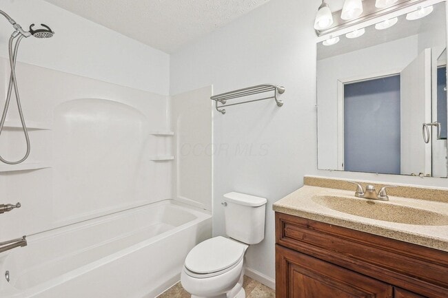 Building Photo - 848 Robmeyer Dr