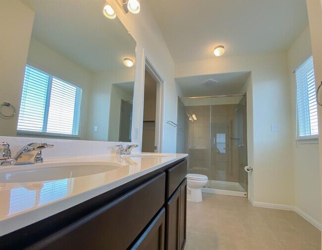 Building Photo - 12010 Corsicana Trl