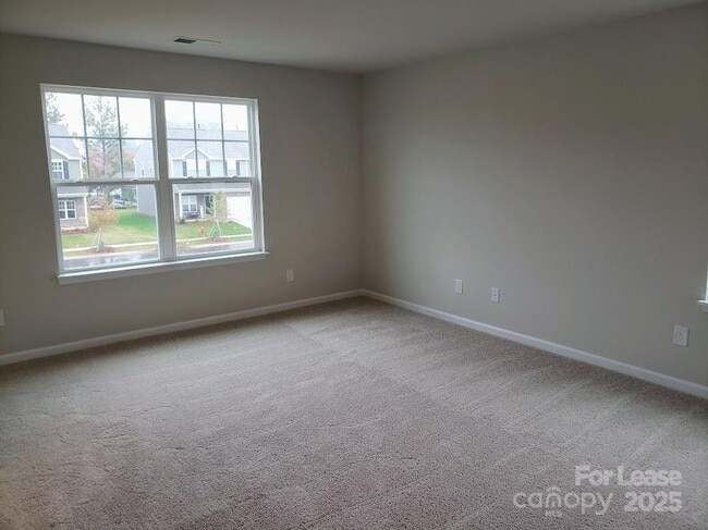 Building Photo - 543 San Marco Dr