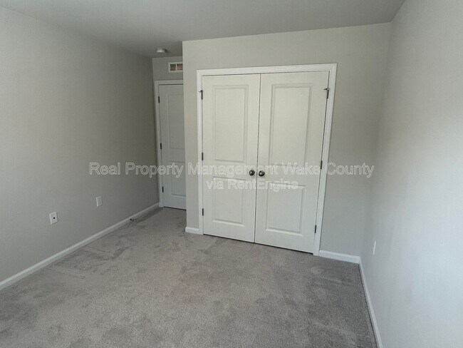 Building Photo - 1605 Emory Rdg Wy