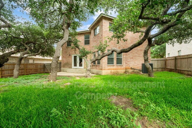 Building Photo - 17427 Sapphire Rim Dr