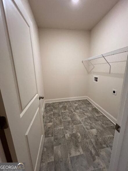Building Photo - 600 Rosehill Ln SW