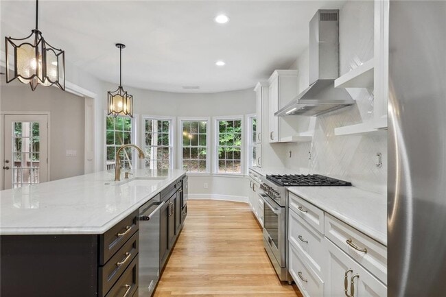 Building Photo - 210 Aerie Ct