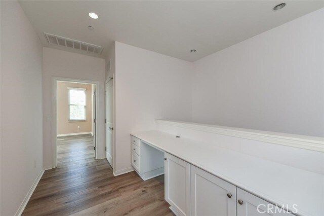Building Photo - 248 Overbrook