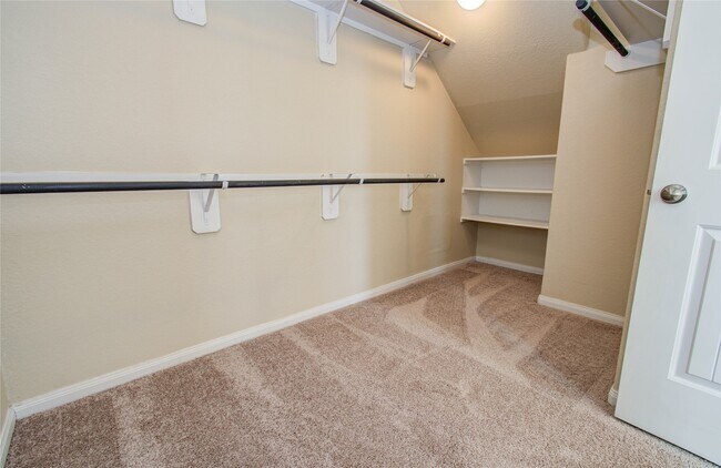 Building Photo - 24931 Puccini Pl