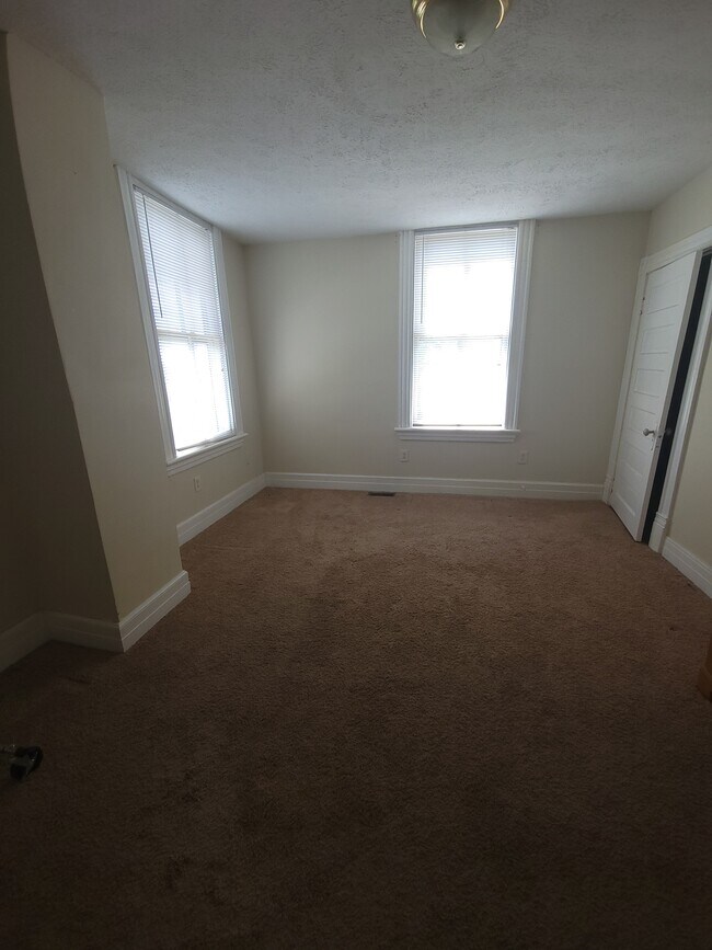 Building Photo - 1418 Church St