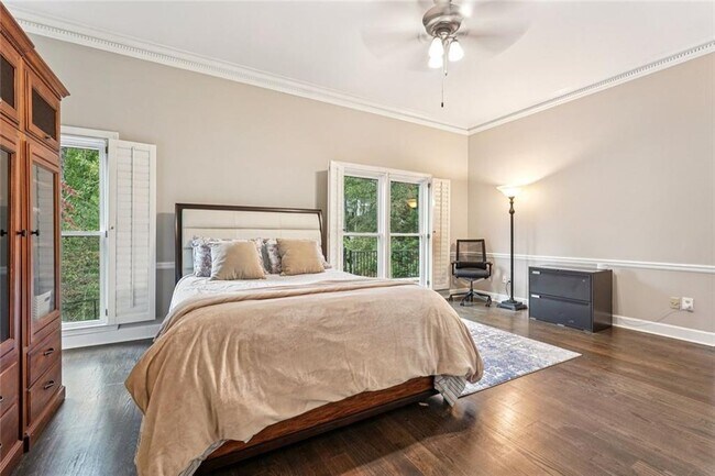 Building Photo - 511 Pine Valley Rd SE