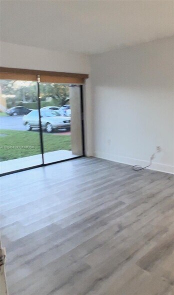 Building Photo - 15640 SW 80th St