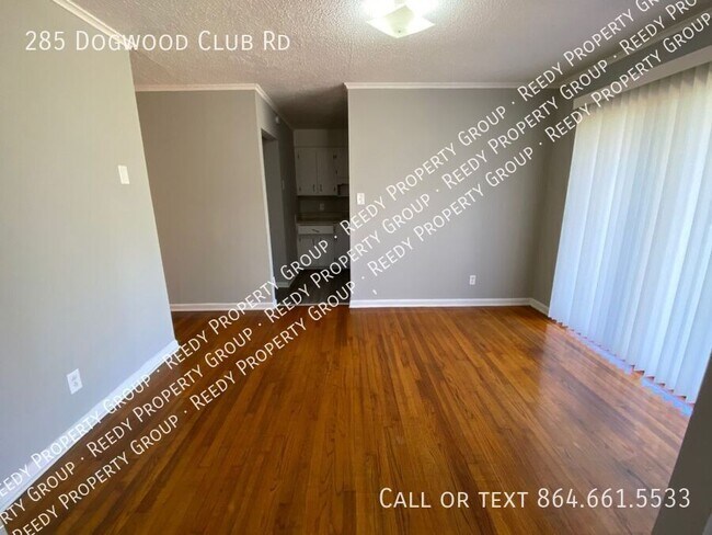 Building Photo - 285 Dogwood Club Rd
