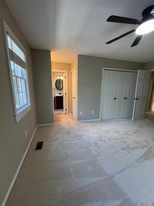 Building Photo - 11737 Dry River Ct