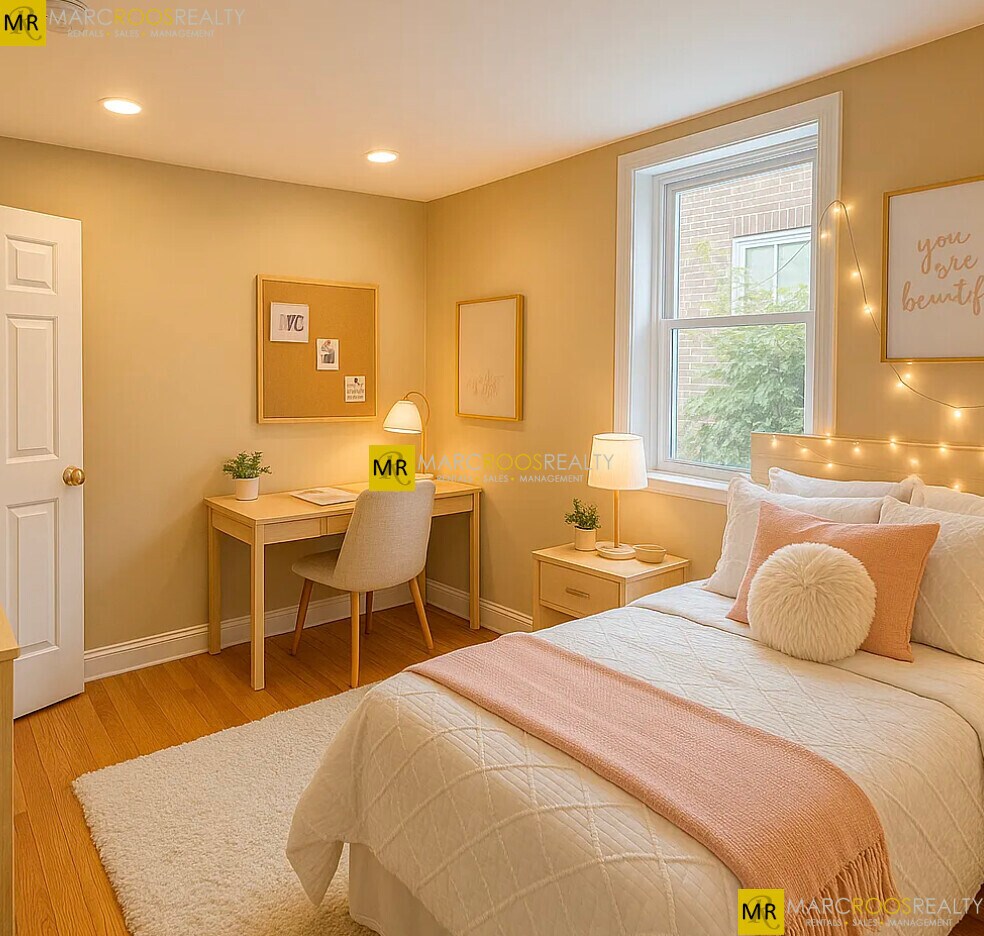 Building Photo - 66 Egmont St