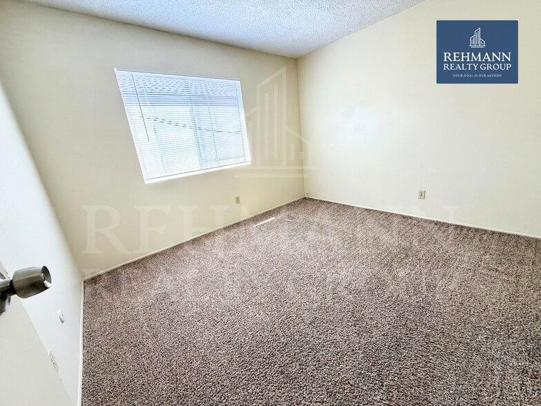 Building Photo - 3784 Arnold Ave
