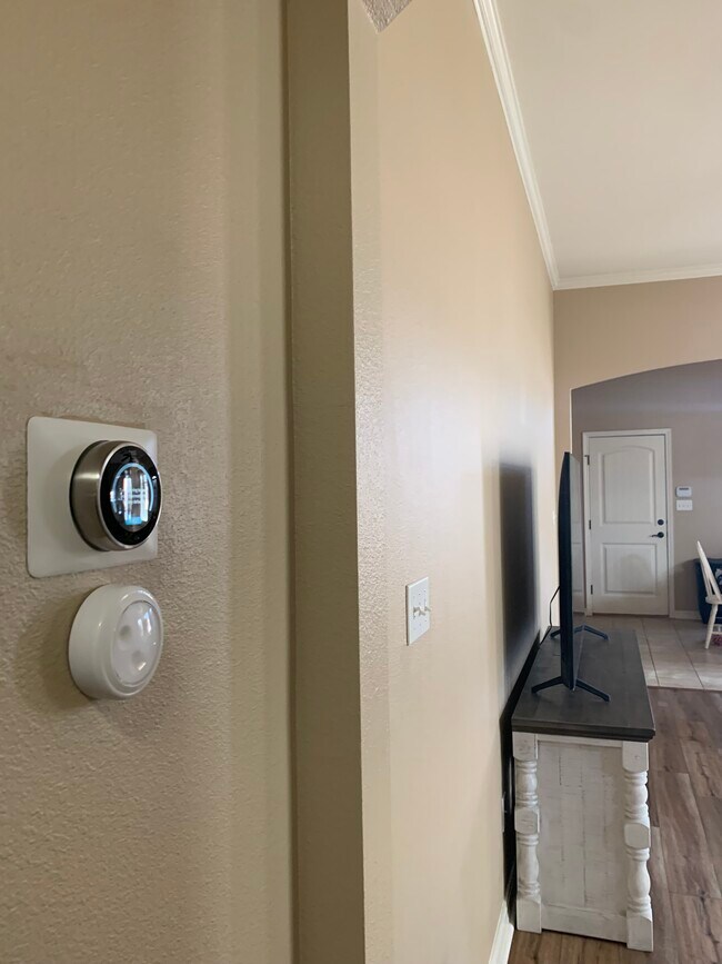 Building Photo - 2006 Wild Iris