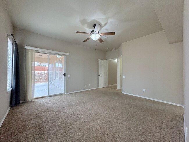 Building Photo - Northeast El Paso 3 Bed/2 Bath Refrig A/C