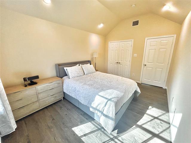 Building Photo - 2122 Trickling Creek Dr